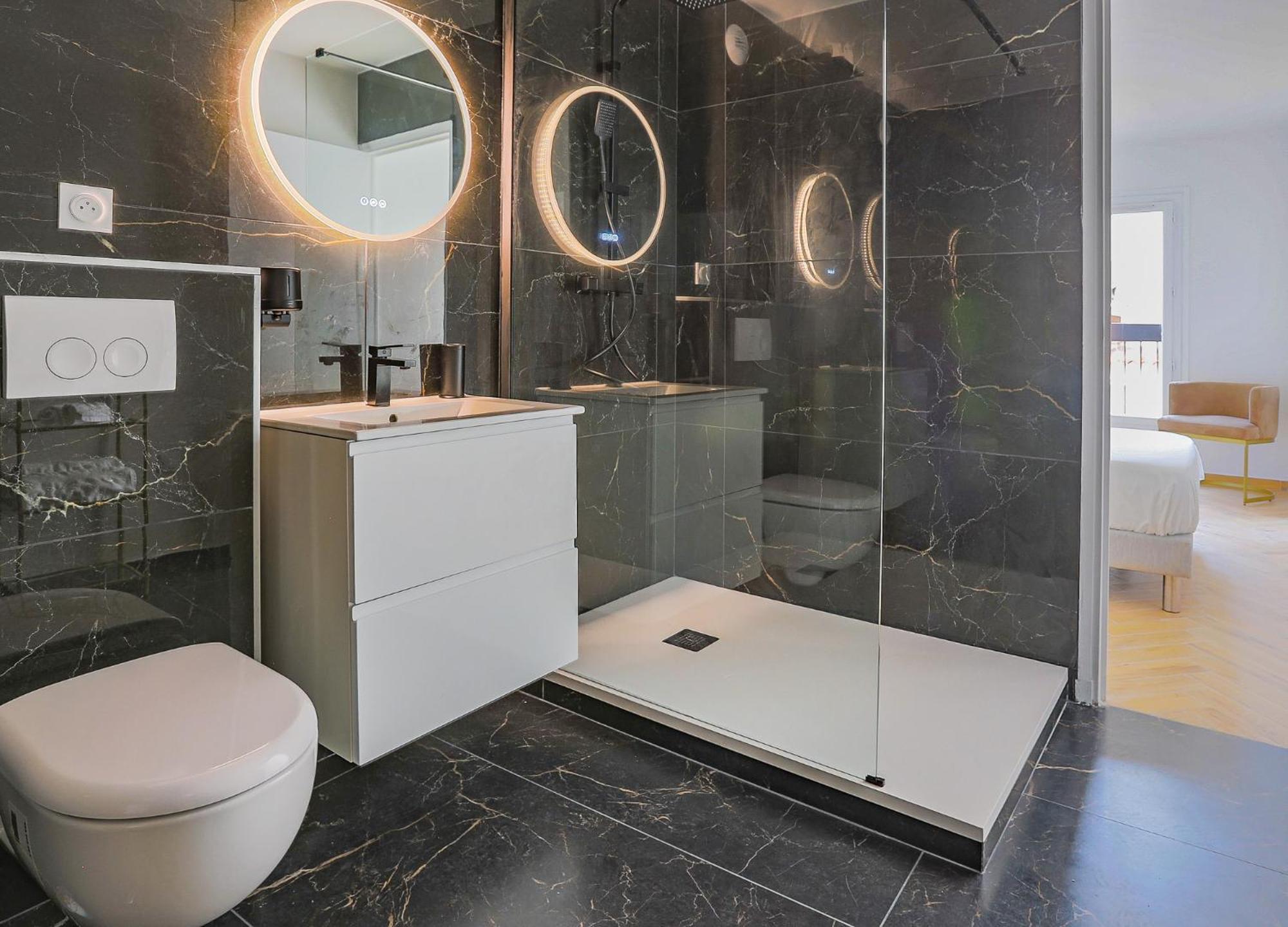 Casa Isulana-Standing-Hyper Centre Apartment เอลเลอรูซ ภายนอก รูปภาพ